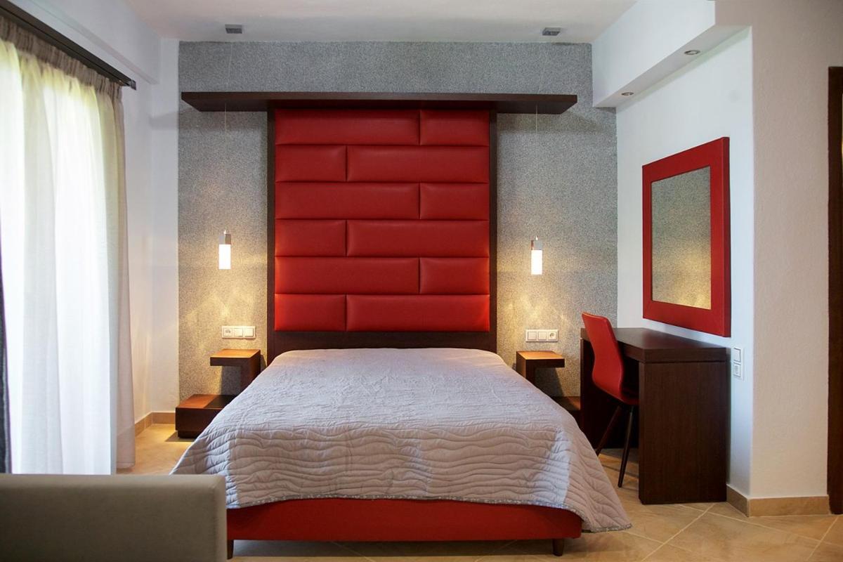 Stamos Apartments And Studios Vourvourou Ngoại thất bức ảnh