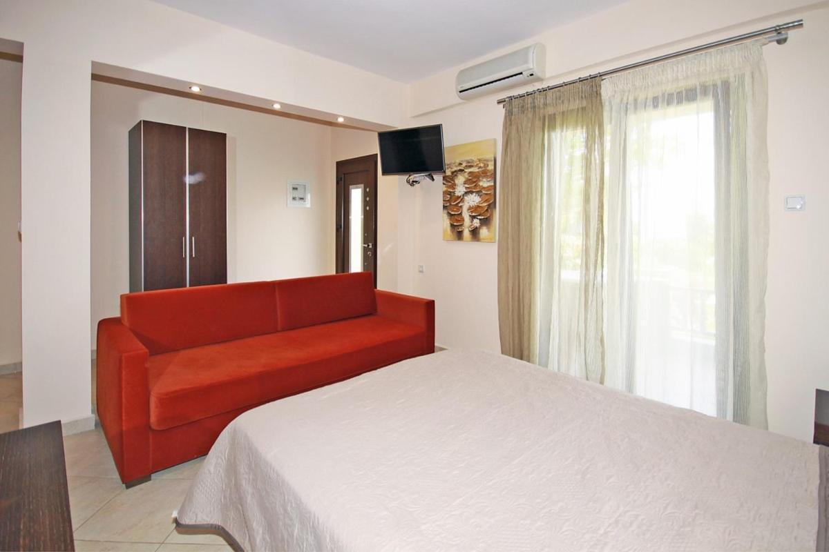 Stamos Apartments And Studios Vourvourou Phòng bức ảnh